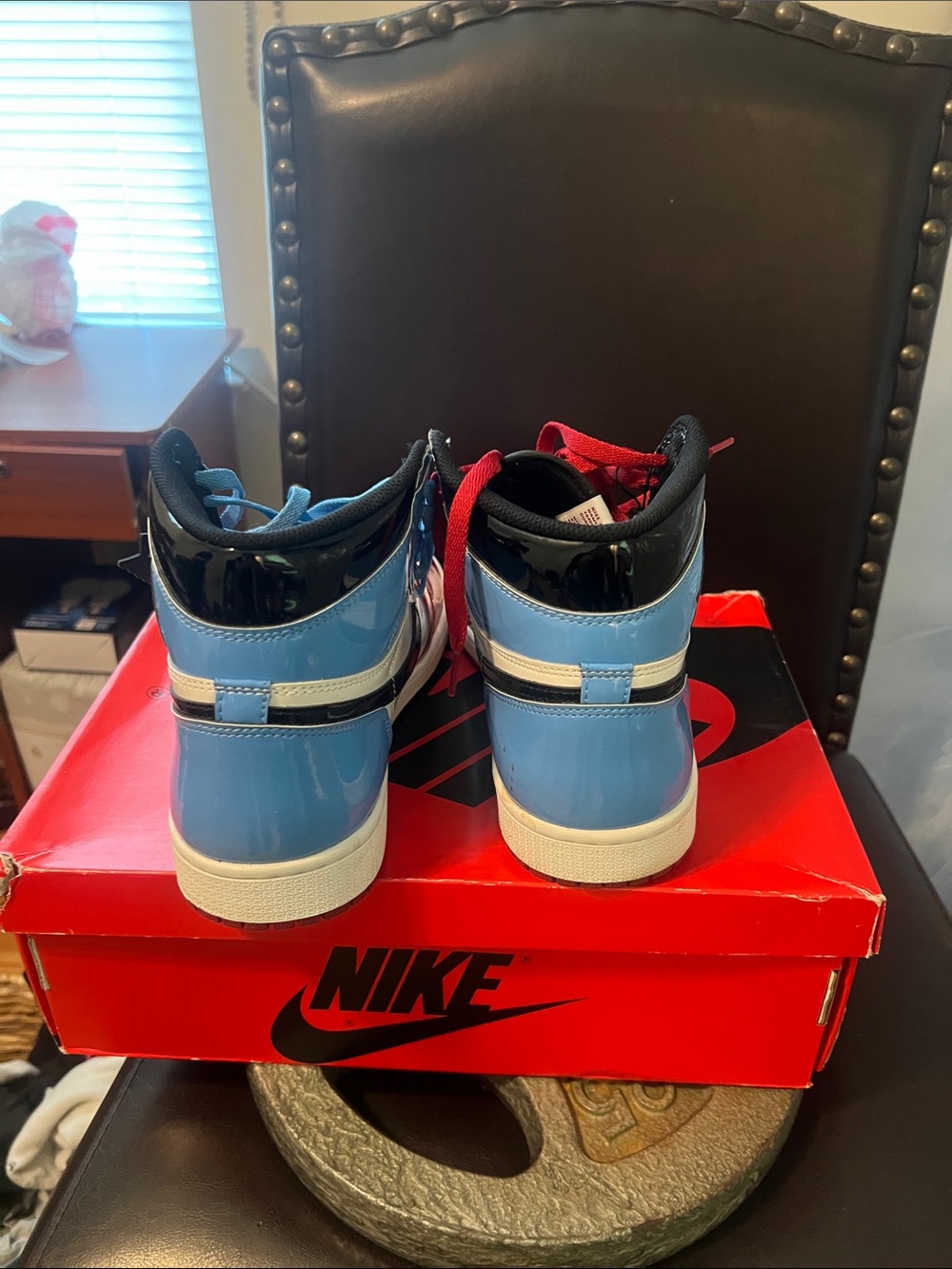 Size 9.5 Jordan 1 Retro OG High Fearless No Box - Picture 3 of 9